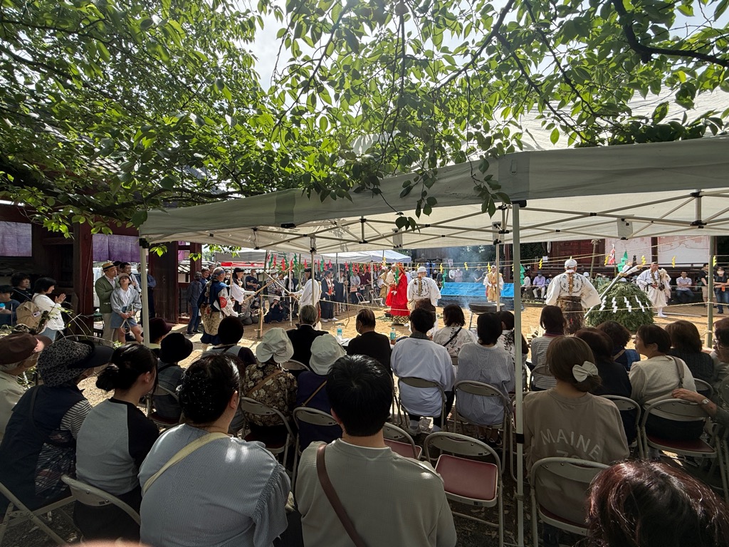 令和七年 柴燈護摩供法要・火渡り