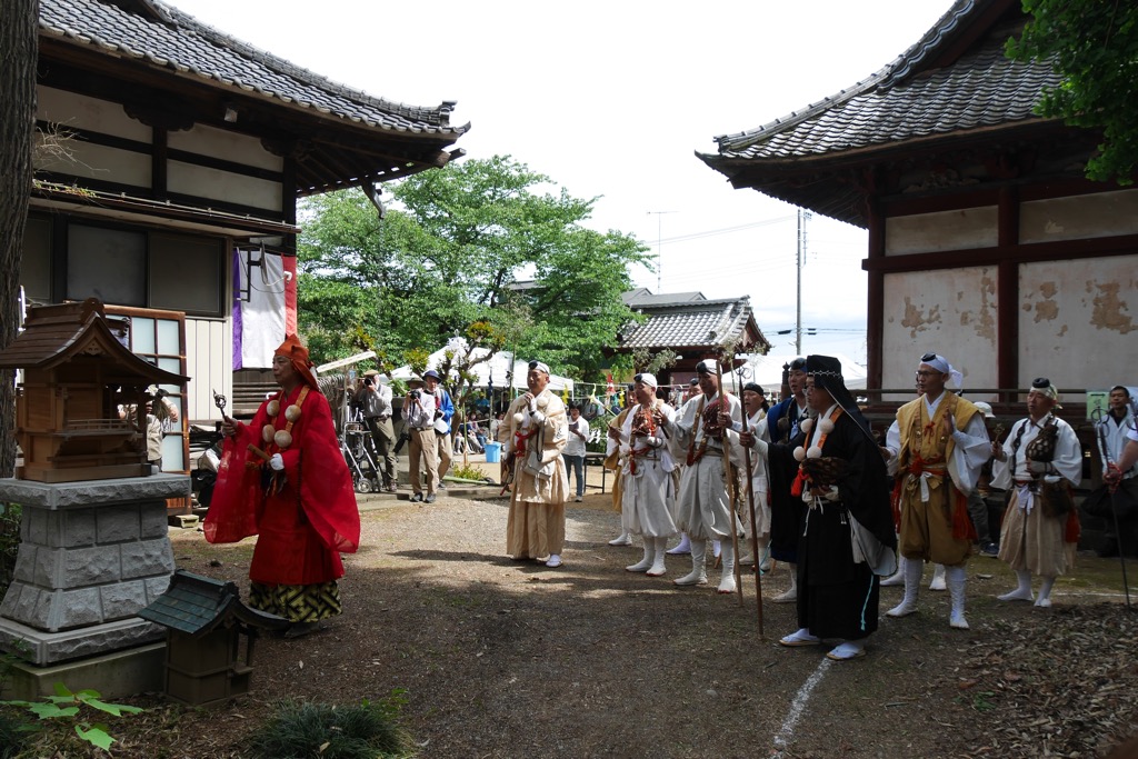 令和七年 柴燈護摩供法要・火渡り