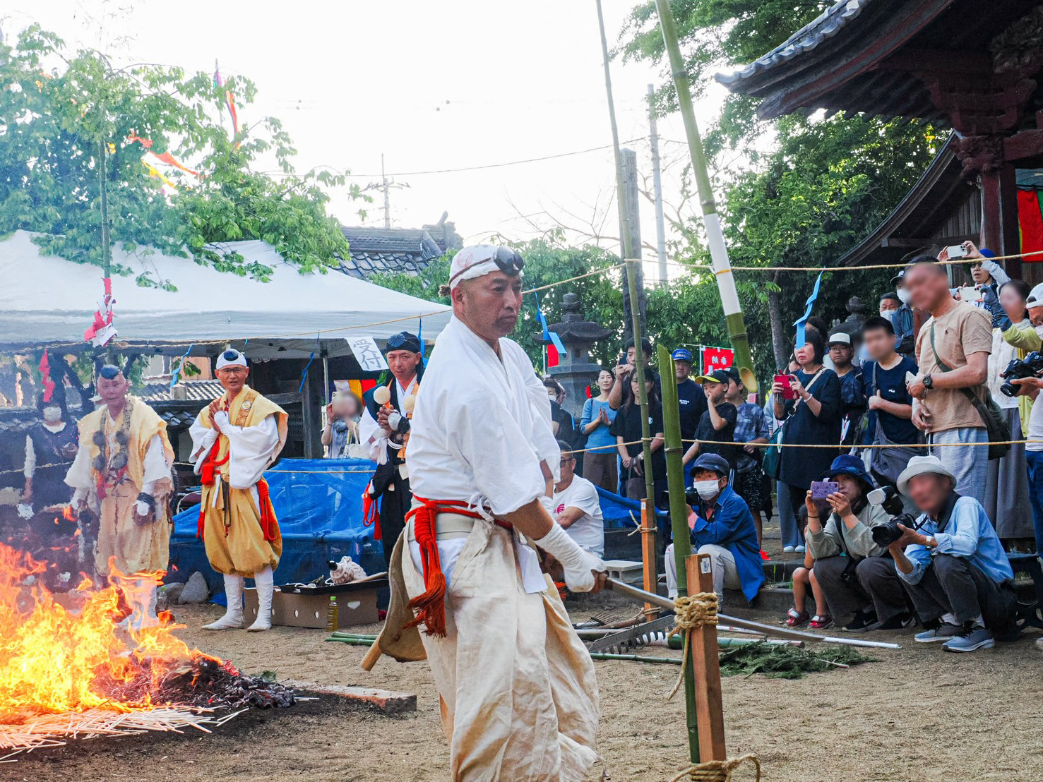 令和八年 柴燈護摩供法要・火渡り